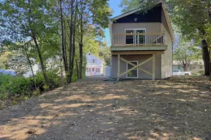 33 Pearl St, Lewiston, ME 04240 - Photo 38