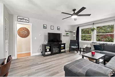 14 Windsor Terrace, Farmingdale, ME 04344 - Photo 20