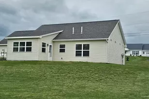 32 Meadow Dr, Waterville, ME 04901 - Photo 18