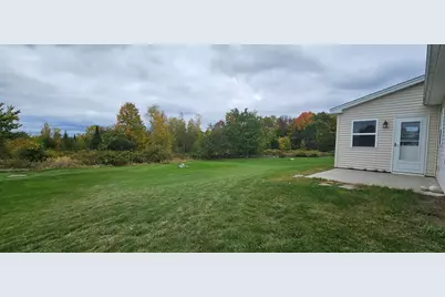 32 Meadow Drive, Waterville, ME 04901 - Photo 16