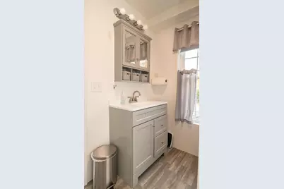 94 S Maple Street, Greenville, ME 04441 - Photo 34