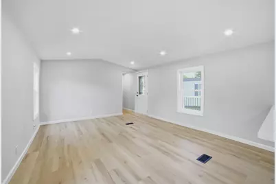 21 Goosefare Drive, Old Orchard Beach, ME 04064 - Photo 16
