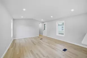 21 Goosefare Dr, Old Orchard Beach, ME 04064 - Photo 16