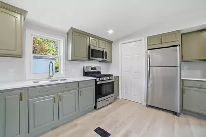 21 Goosefare Drive, Old Orchard Beach, ME 04064 - Photo 8
