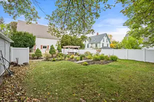 13 W Park St, Bangor, ME 04401 - Photo 48