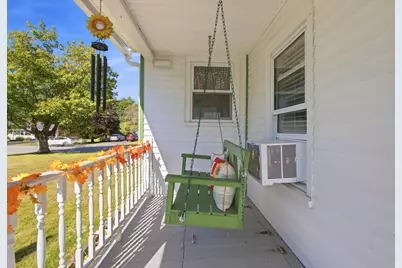 431 East Avenue, Lewiston, ME 04240 - Photo 8
