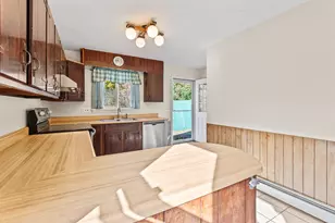 8 Davis Ct, Wilton, ME 04294 - Photo 12