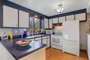 17 Brook Rd, Cape Elizabeth, ME 04107 - Photo 14