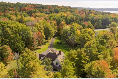 28 Schooner Ridge Road, Cumberland, ME 04110 - Photo 2