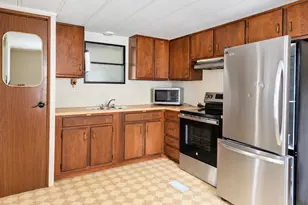 216 Cedar St, Millinocket, ME 04462 - Photo 6