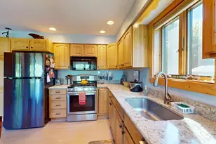 160 McGregor Rd, Burlington, ME 04417 - Photo 10