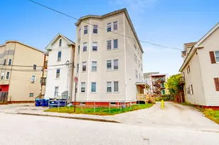 198 Park St, Lewiston, ME 04240 - Photo 2