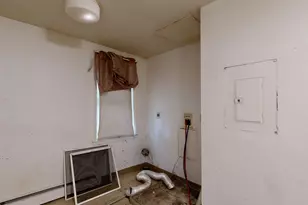 212 Park St, Lewiston, ME 04240 - Photo 22