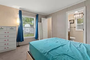 24 Primrose Ln, Brunswick, ME 04011 - Photo 8