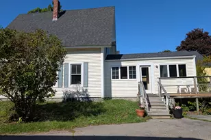 63 Cedar St, Rockland, ME 04841 - Photo 1