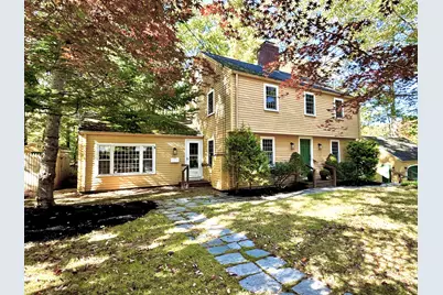 12 Locksley Road, Cape Elizabeth, ME 04107 - Photo 2