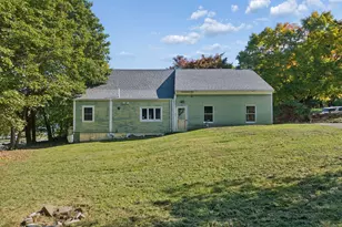 27 Ingraham Dr, Owls Head, ME 04854 - Photo 8