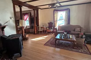 27 W Dartmouth St, Auburn, ME 04210 - Photo 12