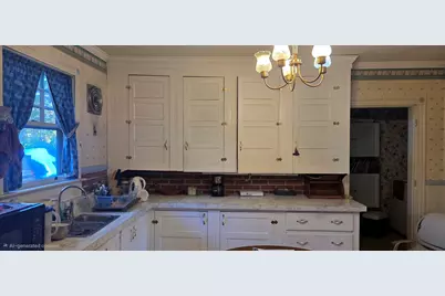 27 W Dartmouth Street, Auburn, ME 04210 - Photo 6