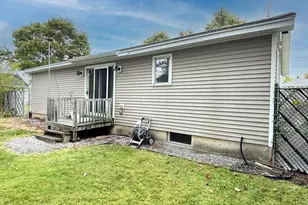 82 Leavitt Ave, Lewiston, ME 04240 - Photo 28