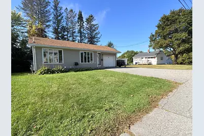 82 Leavitt Avenue, Lewiston, ME 04240 - Photo 26