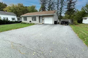 82 Leavitt Ave, Lewiston, ME 04240 - Photo 2