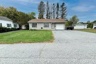 82 Leavitt Ave, Lewiston, ME 04240 - Photo 24