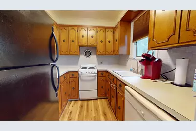 82 Leavitt Avenue, Lewiston, ME 04240 - Photo 12