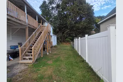 246 Lincoln Street, Lewiston, ME 04240 - Photo 4