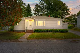 8 Highland Ave, Lewiston, ME 04240 - Photo 2