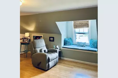 77 Greenwood Avenue, Winthrop, ME 04364 - Photo 18