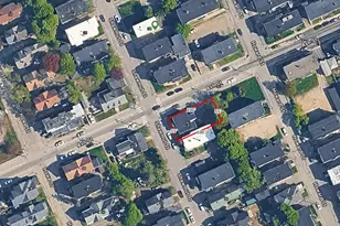46 Shawmut St, Lewiston, ME 04240 - Photo 2