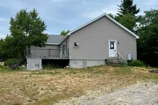 212 Stanley Point Rd, Swans Island, ME 04685 - Photo 4