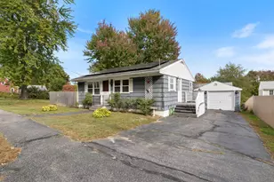 174 Brackett St, Westbrook, ME 04092 - Photo 2