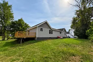 126 Pleasant St, Eliot, ME 03903 - Photo 4