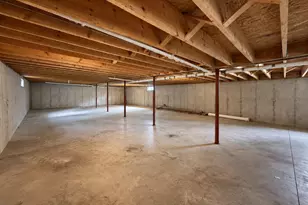 126 Pleasant St, Eliot, ME 03903 - Photo 12