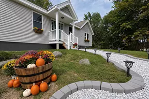 126 Pleasant St, Eliot, ME 03903 - Photo 2