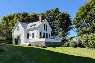 22 Washington School Rd, Vinalhaven, ME 04863 - Photo 32