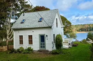 22 Washington School Rd, Vinalhaven, ME 04863 - Photo 26