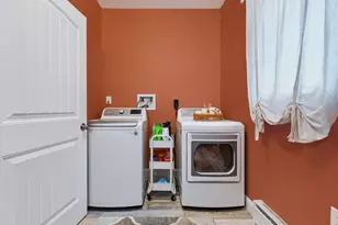29 Summit St, Old Orchard Beach, ME 04064 - Photo 16