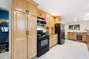 162 E Broadway Ext, Bangor, ME 04401 - Photo 6