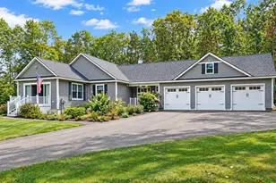 13 Mabry Ln, Kennebunk, ME 04043 - Photo 2