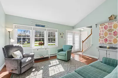 202 Settler Road #202, South Portland, ME 04106 - Photo 8