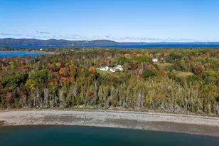 689 Main Rd, Islesboro, ME 04848 - Photo 2