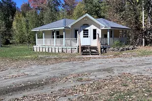 43 Green Rd, Fairfield, ME 04937 - Photo 2