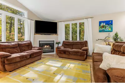 27 Pocahontas Road, Kittery, ME 03905 - Photo 16