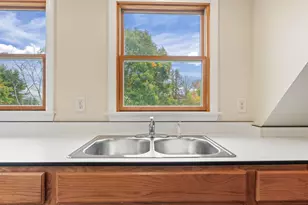 1335 Turner St, Auburn, ME 04210 - Photo 38