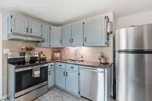 125 W Commonwealth Dr, Portland, ME 04103 - Photo 8