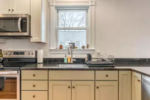 88-90 Forest Ave, Portland, ME 04101 - Photo 10
