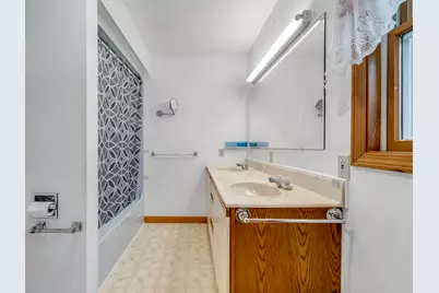 200 Central Avenue, Lewiston, ME 04240 - Photo 20